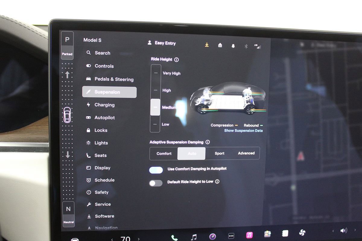 Used 2023 Tesla Model S Standard Range AWD/4WD image 19