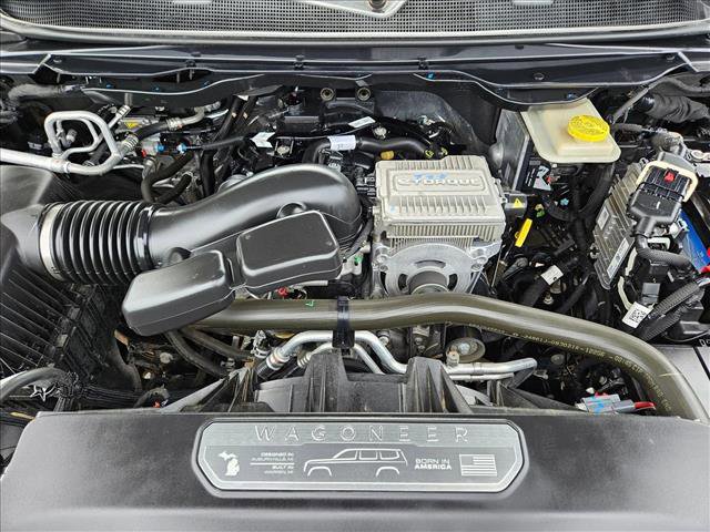Used 2022 Jeep Wagoneer Series III w/ Premium Group I AWD/4WD image 27