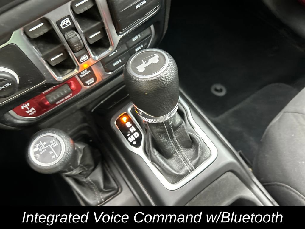 Used 2024 Jeep Wrangler Unlimited Rubicon 4xe w/ Technology Group AWD/4WD image 23