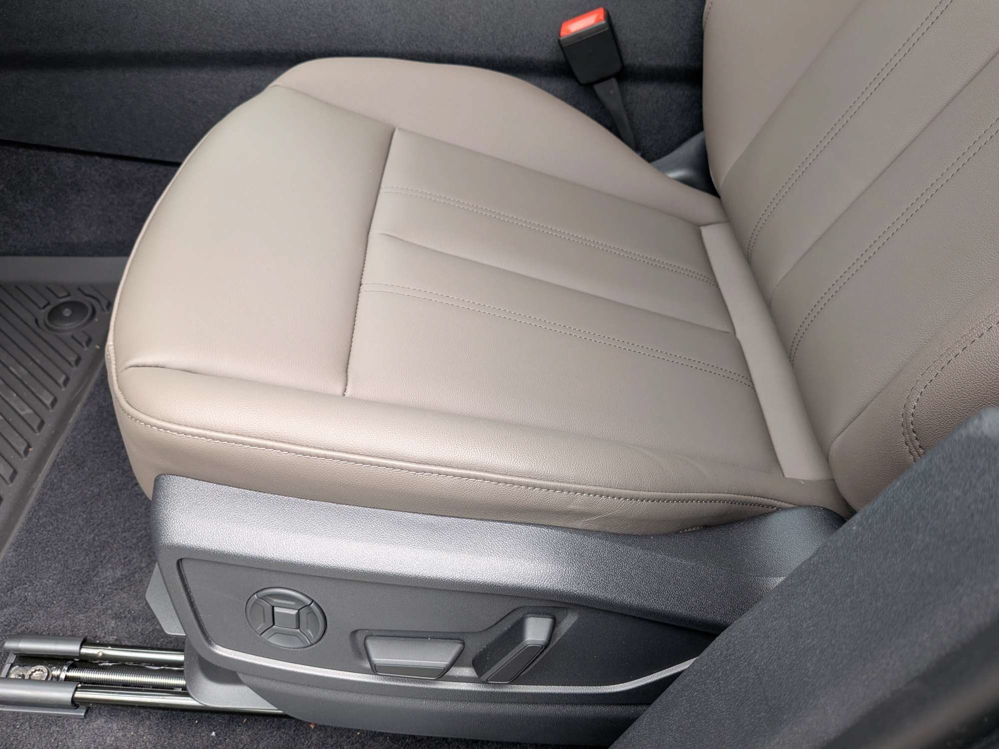 New 2026 Audi Q5 Premium Plus AWD/4WD image 22