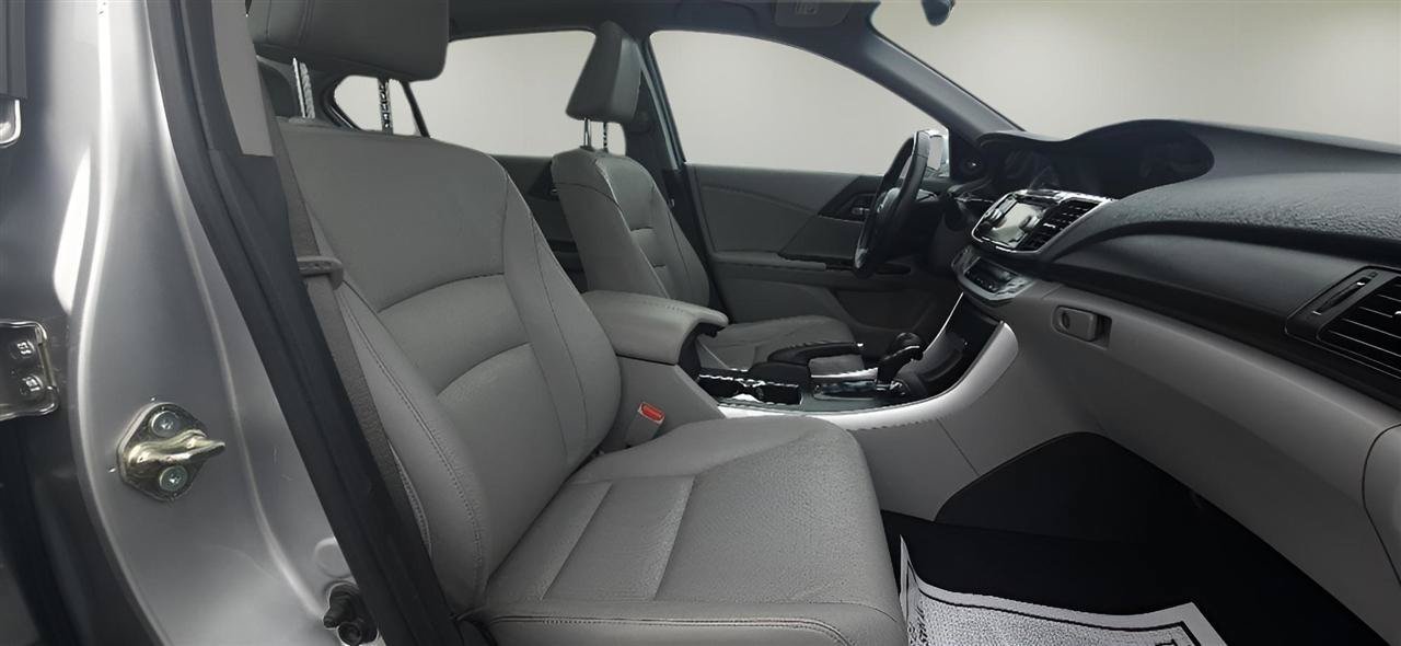 Used 2015 Honda Accord EX-L image 28