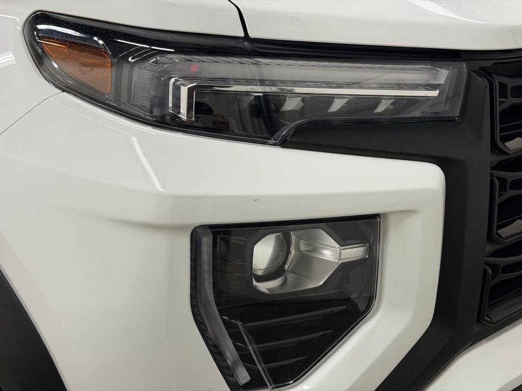 Certified 2024 GMC Canyon Elevation image 15