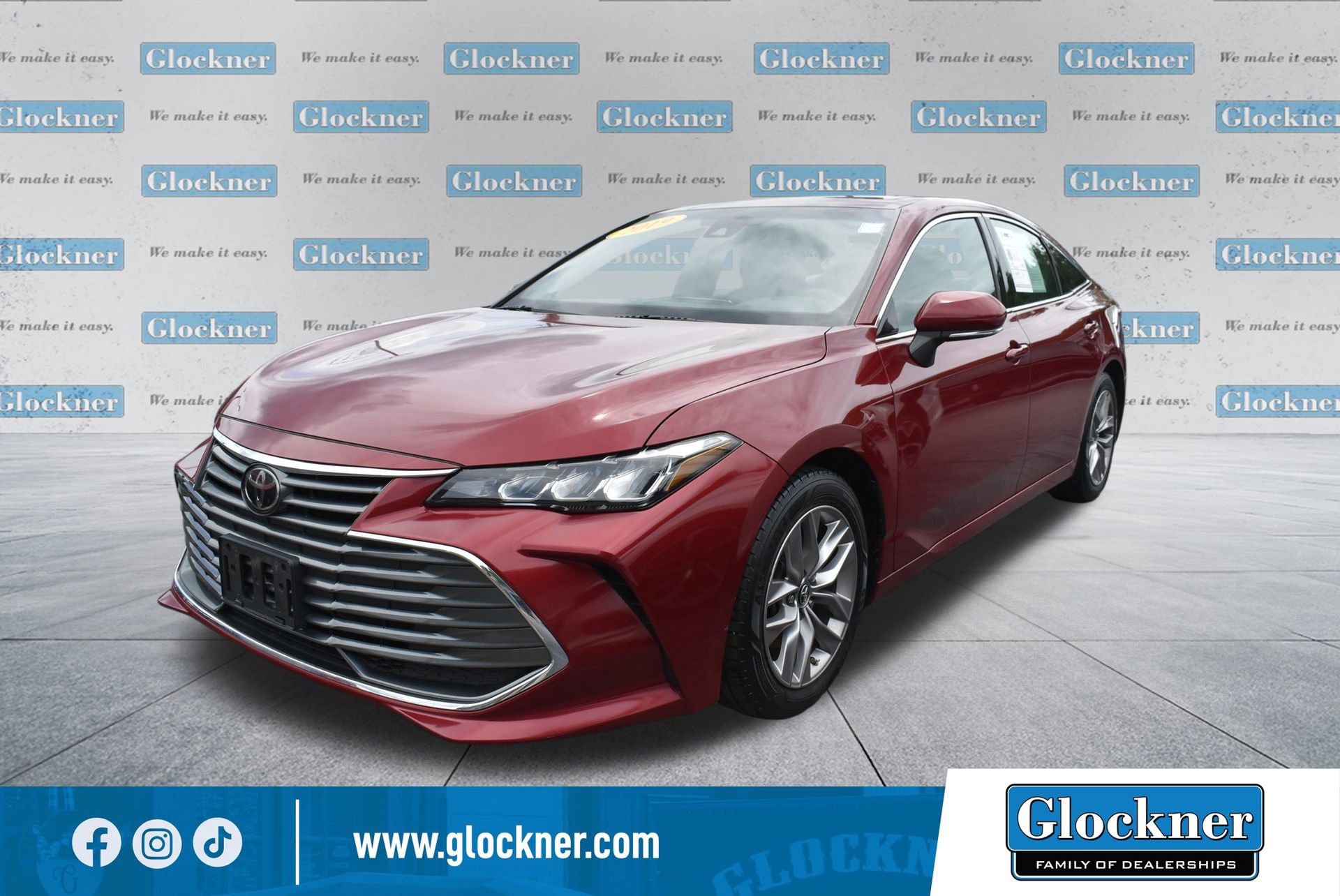 Used 2019 Toyota Avalon XLE w/ Moonroof Package