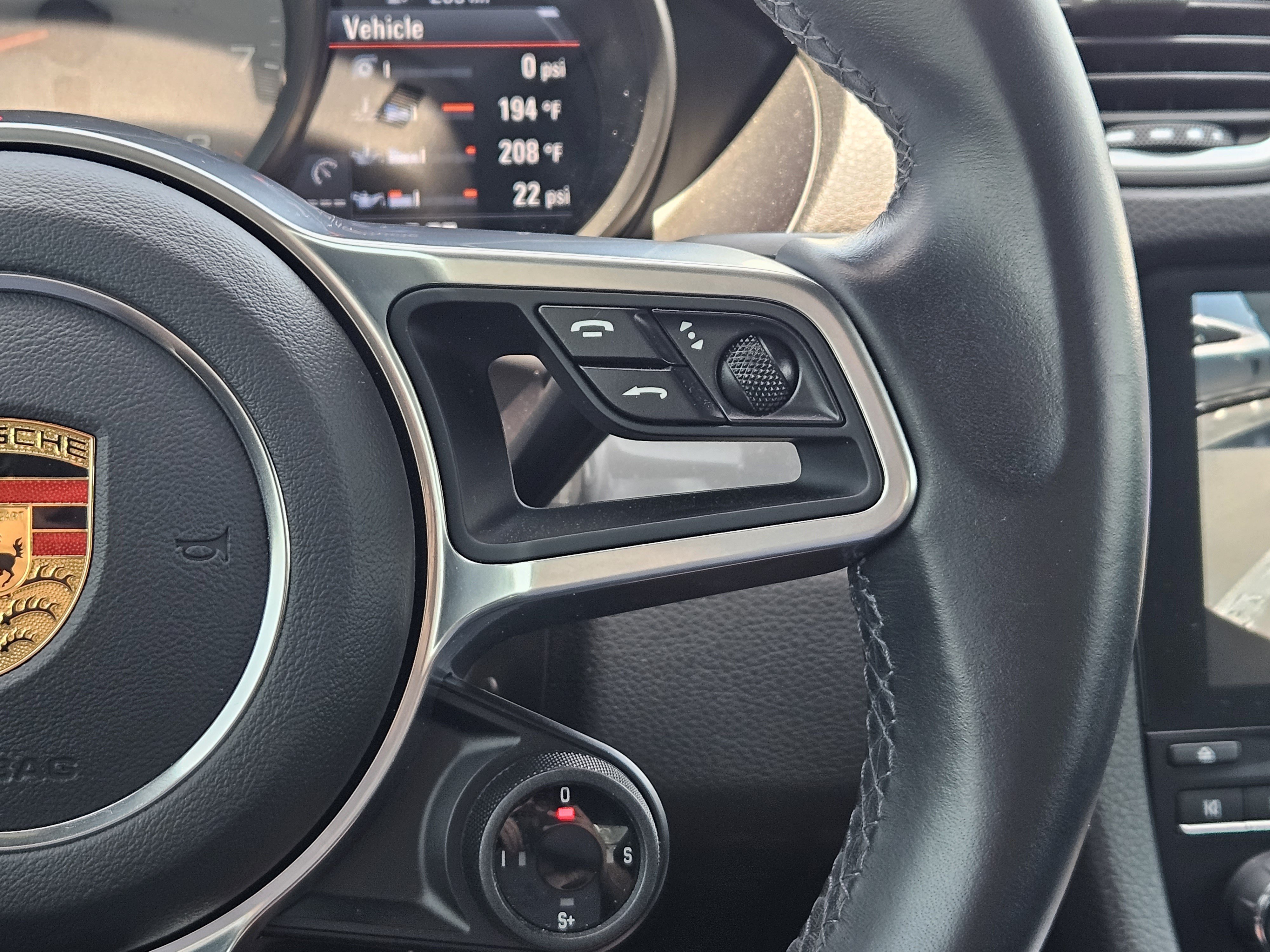 Certified 2022 Porsche 718 Cayman S RWD image 28