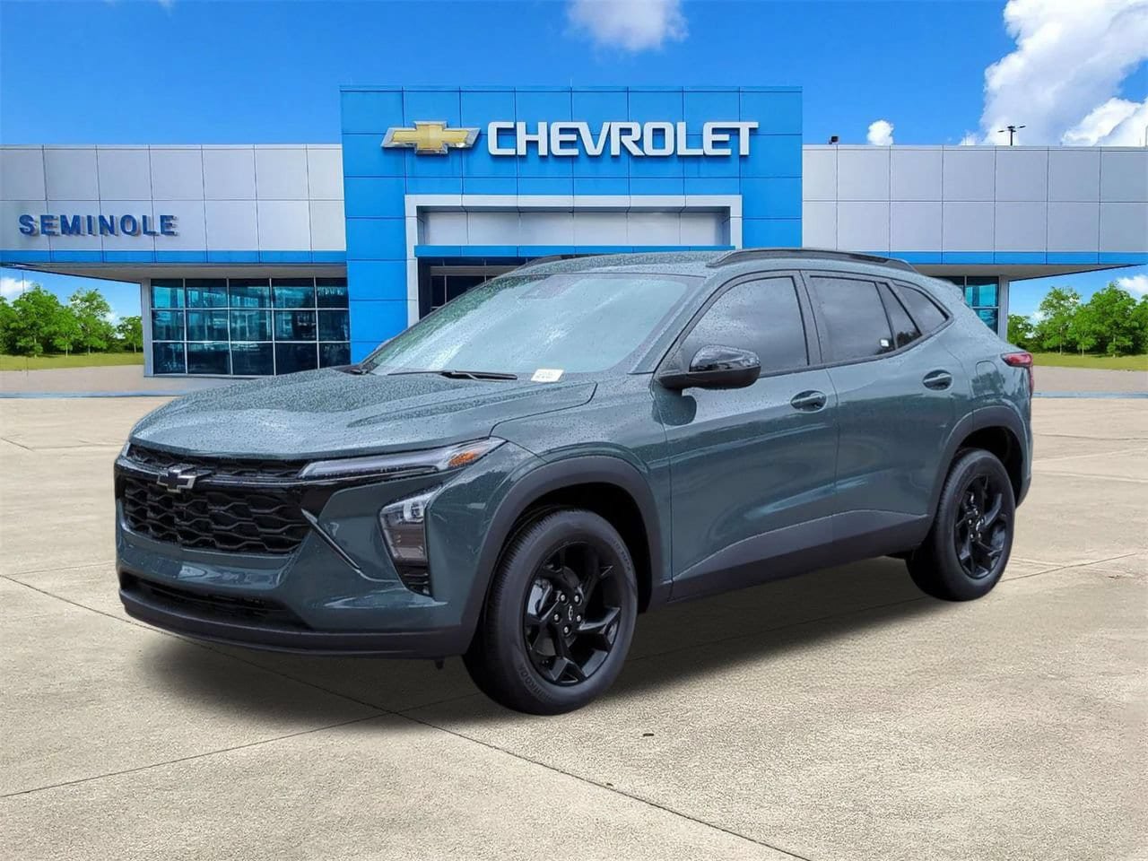 New 2026 Chevrolet Trax LT w/ Driver Confidence Package FWD image 2