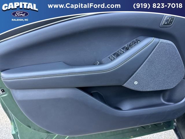 Certified 2025 Ford Mustang Mach-E Premium image 19