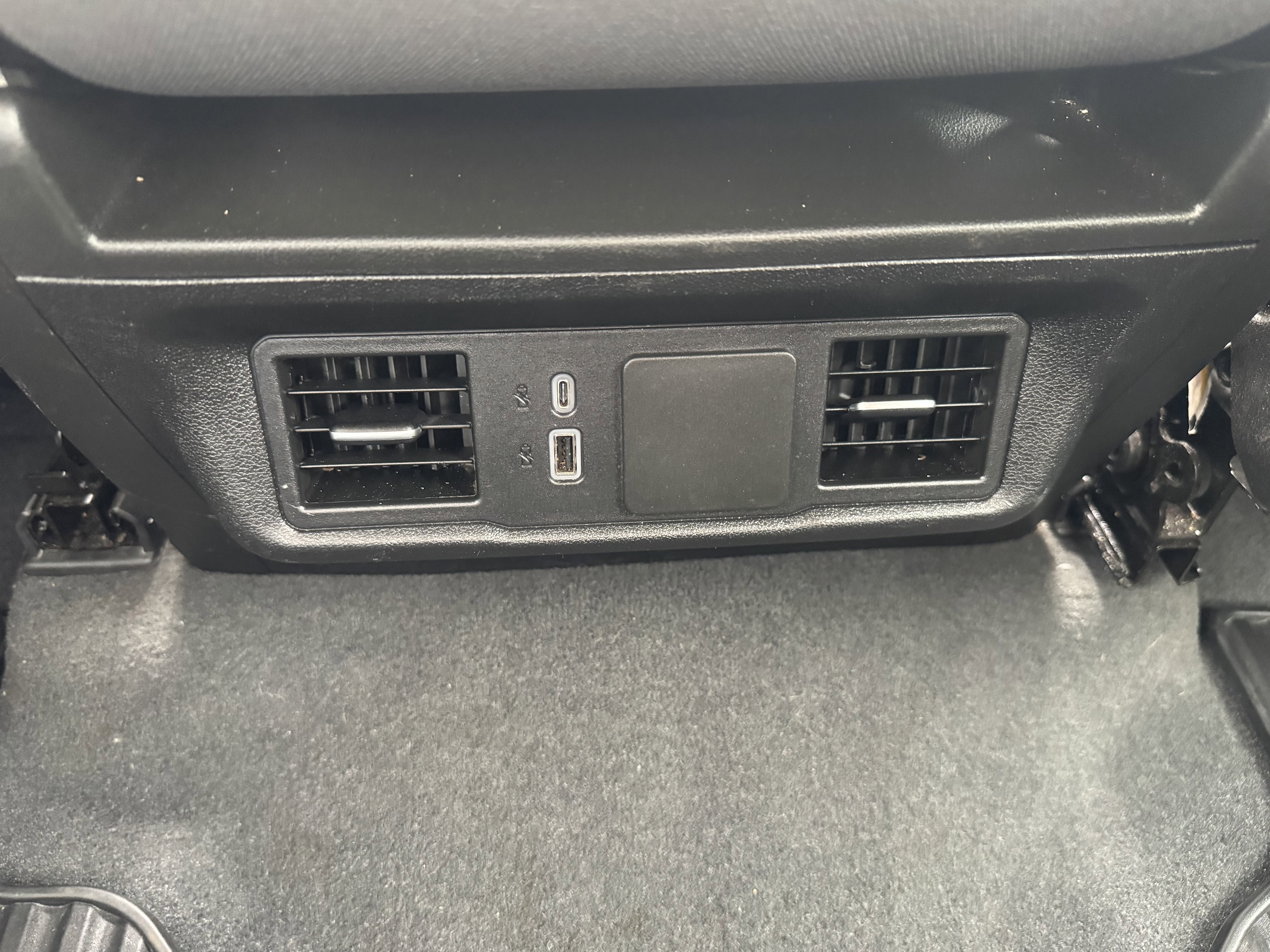 Used 2025 Chevrolet Silverado 2500 Custom w/ Custom Convenience Package image 13