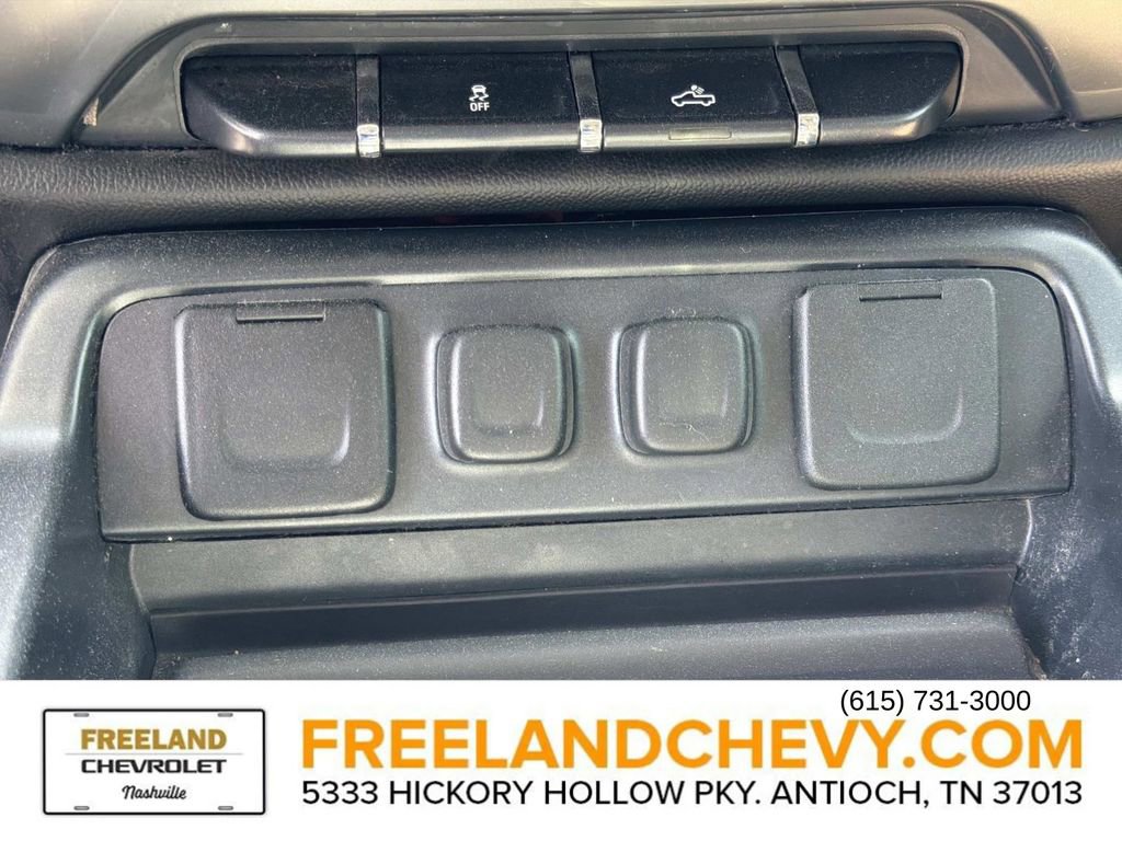 Used 2016 Chevrolet Silverado 1500 LT w/ All Star Edition RWD image 32