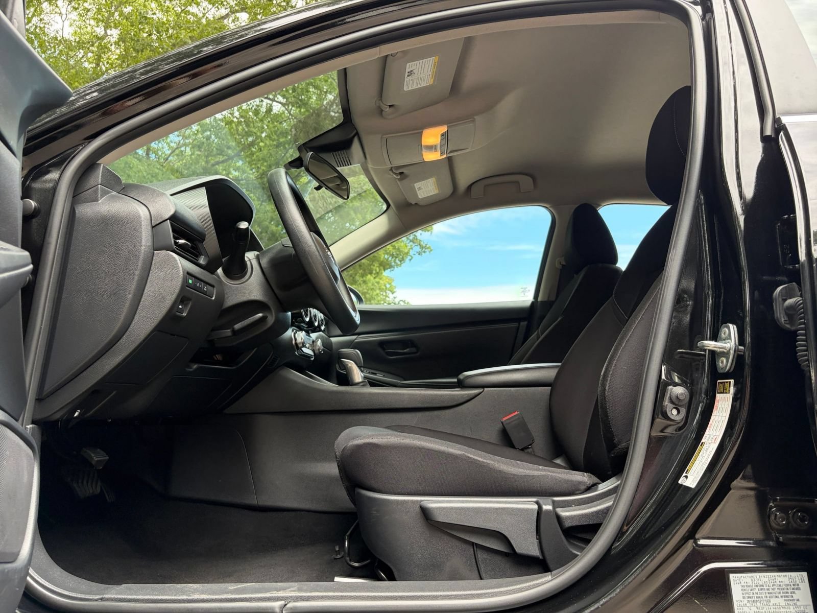 Used 2025 Nissan Sentra S FWD image 24