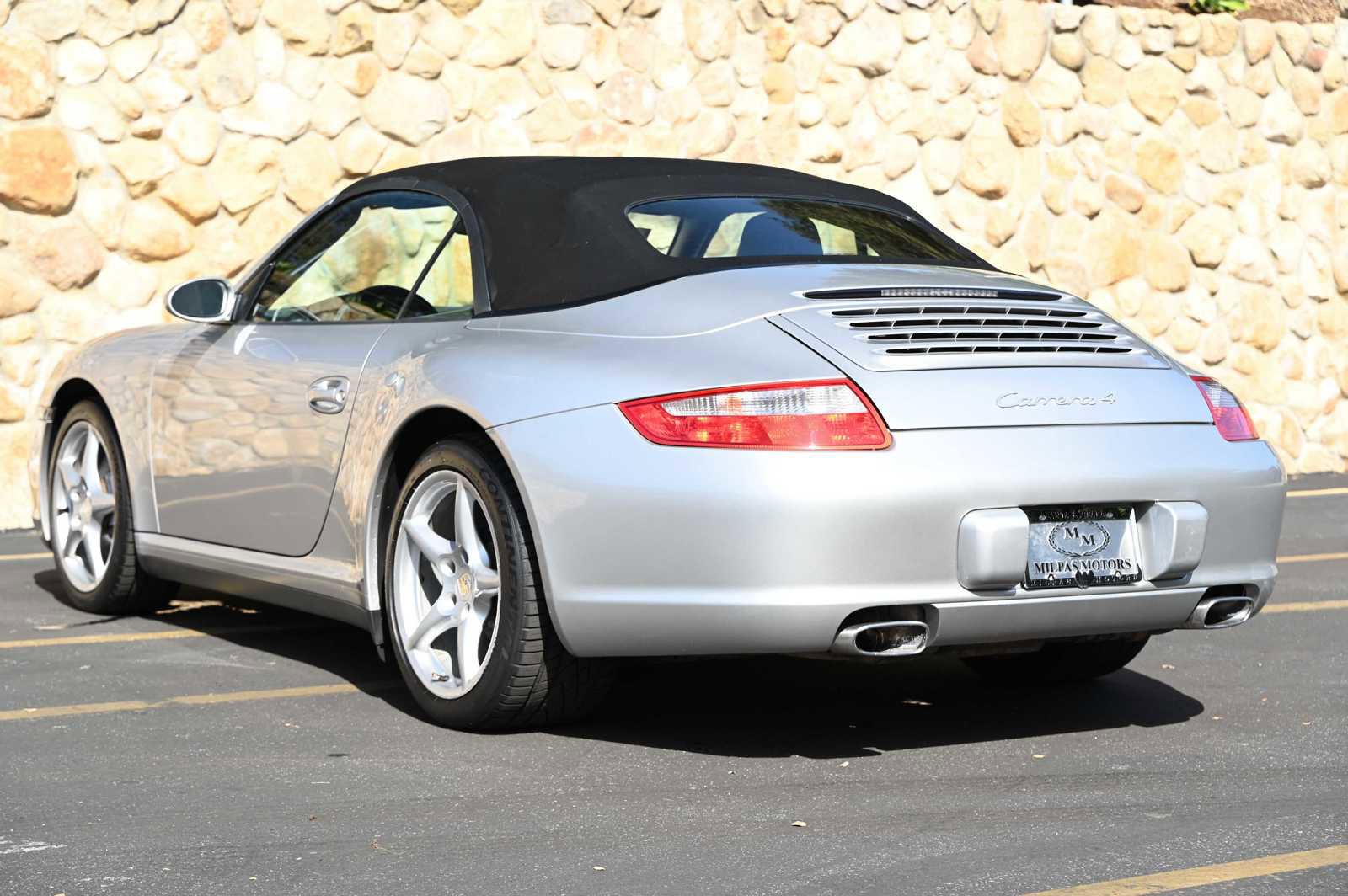 Used 2006 Porsche 911 Carrera 4 image 8