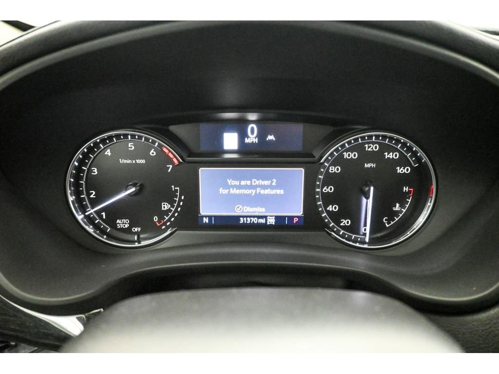 Certified 2022 Cadillac XT4 Premium Luxury w/ Enhanced Visibility Package AWD/4WD image 15