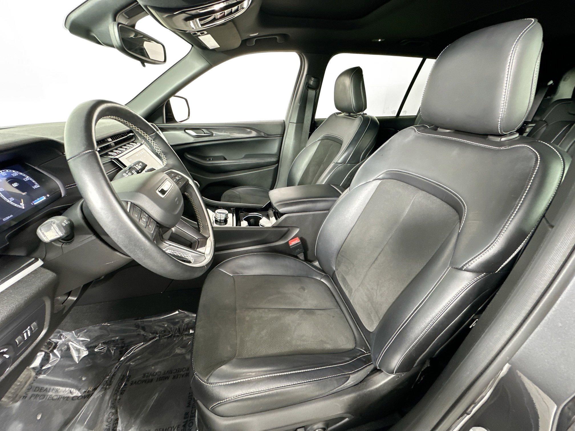 Used 2022 Jeep Grand Cherokee L Altitude image 20