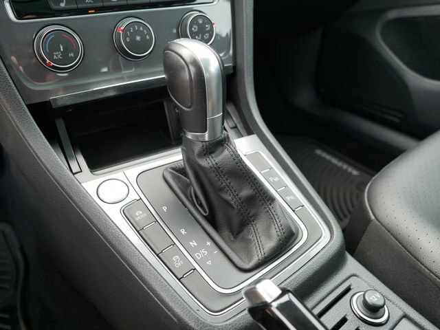 Used 2017 Volkswagen Golf Alltrack SEL image 27