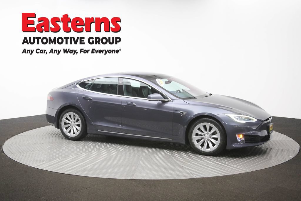 Used 2018 Tesla Model S 75D AWD/4WD image 38