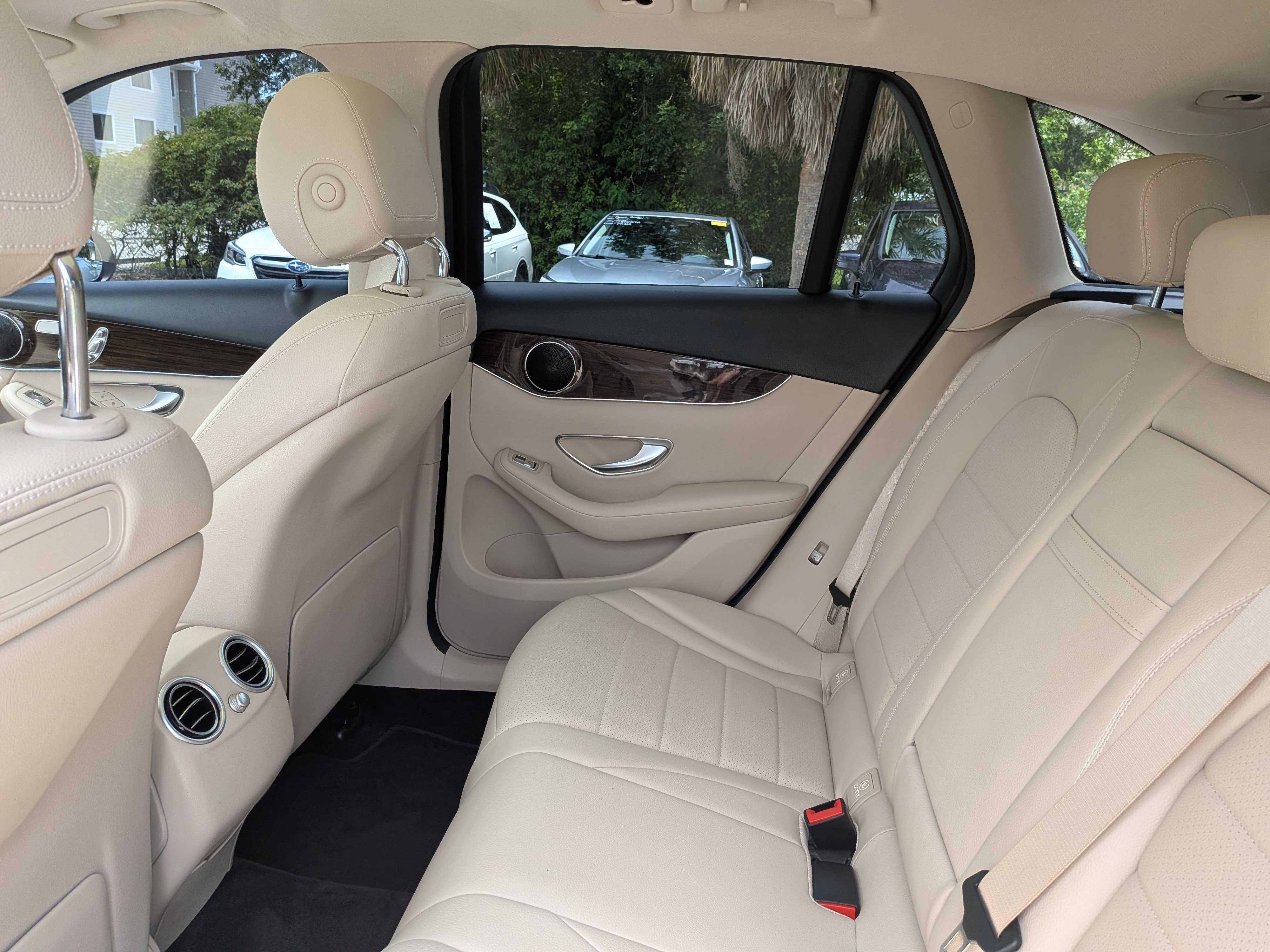 Used 2018 Mercedes-Benz GLC 300 image 13