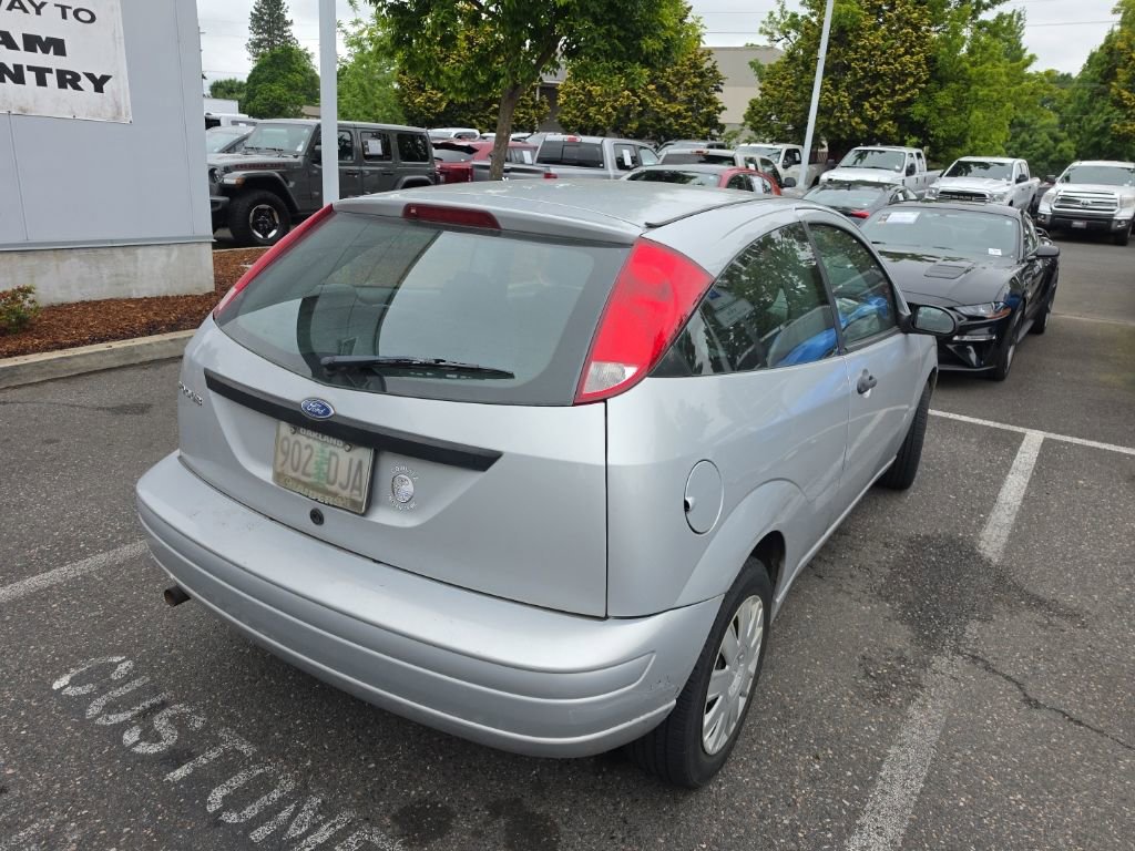 Used 2007 Ford Focus S FWD image 4