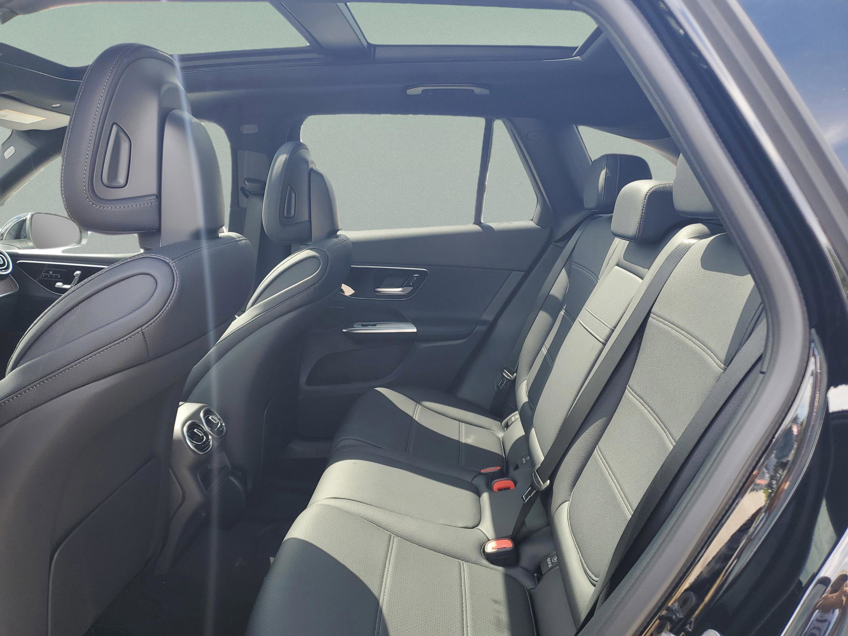 Certified 2026 Mercedes-Benz GLC 300 4MATIC image 13