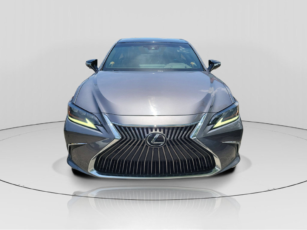 Used 2021 Lexus ES 350 Ultra Luxury FWD image 2