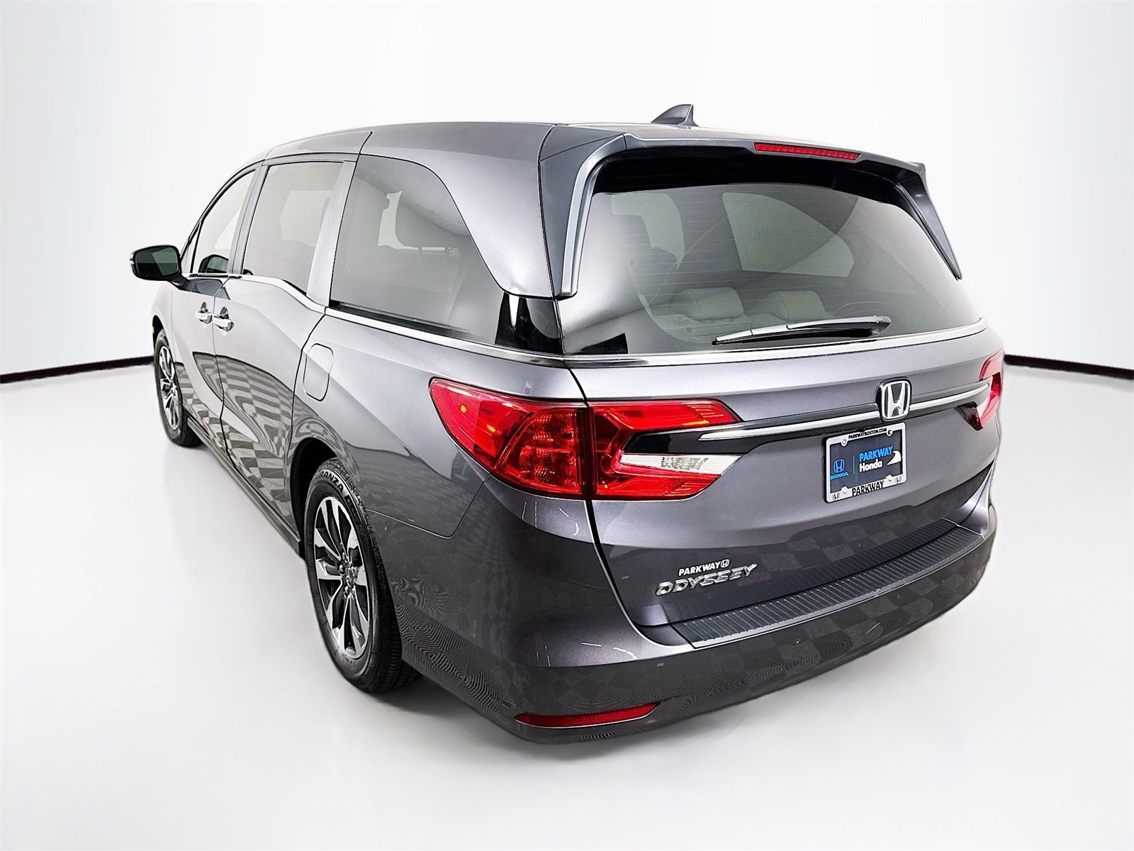 Used 2024 Honda Odyssey EX-L image 5