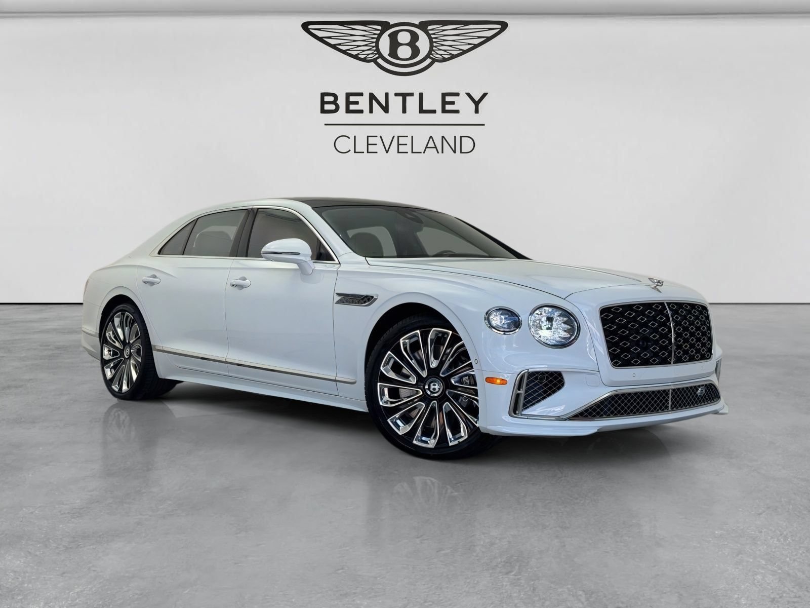 New 2026 Bentley Flying Spur Plug-In Hybrid AWD/4WD video 1