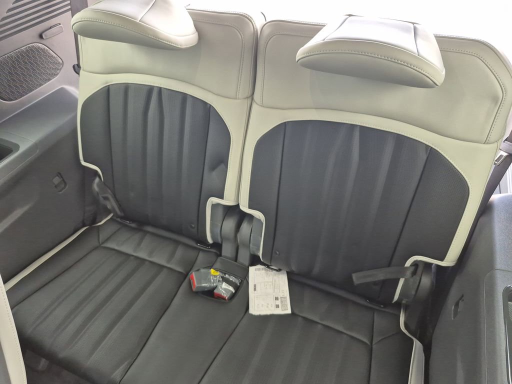 New 2026 Kia EV9 GT-Line image 15