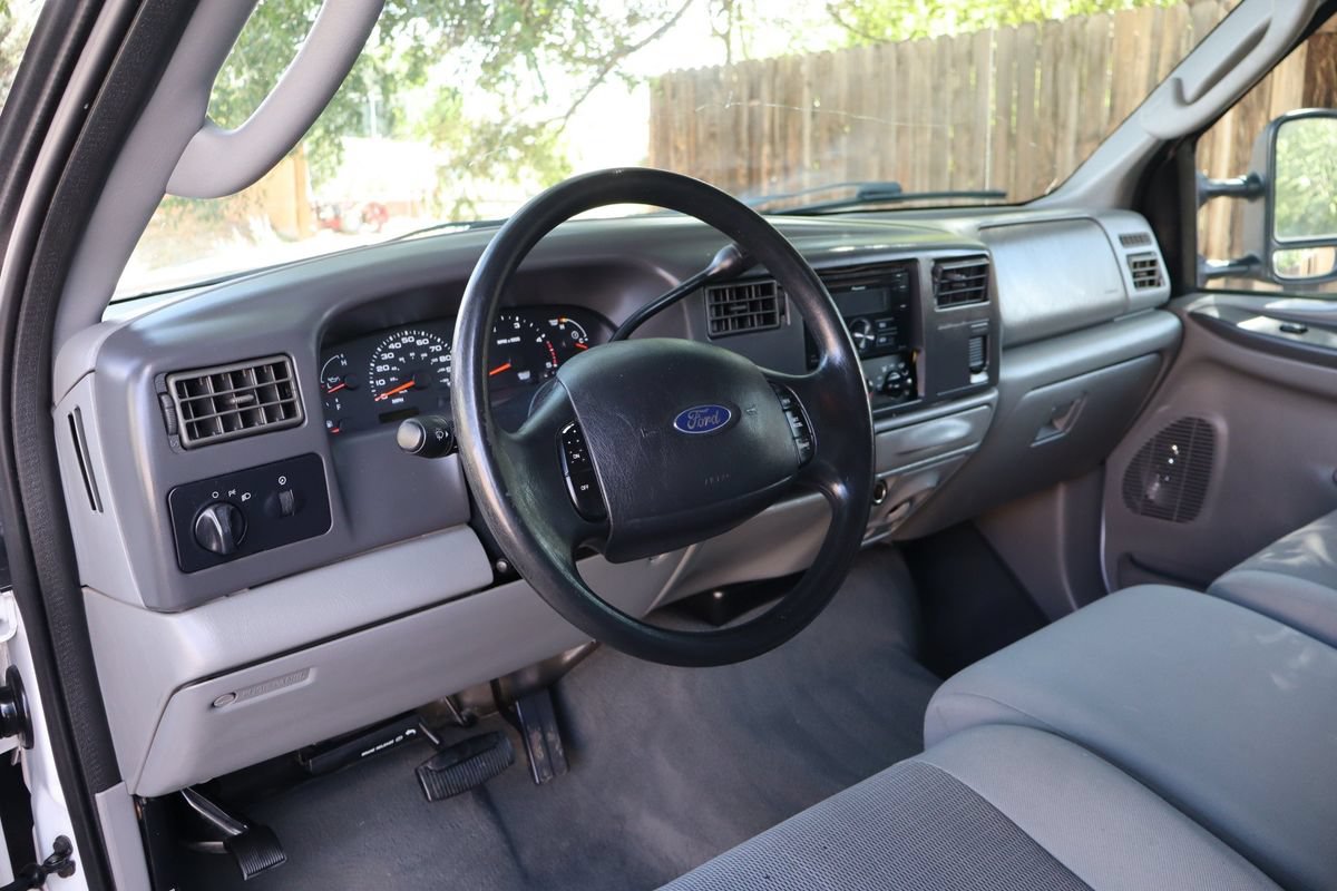 Used 2004 Ford F350 XLT RWD image 15