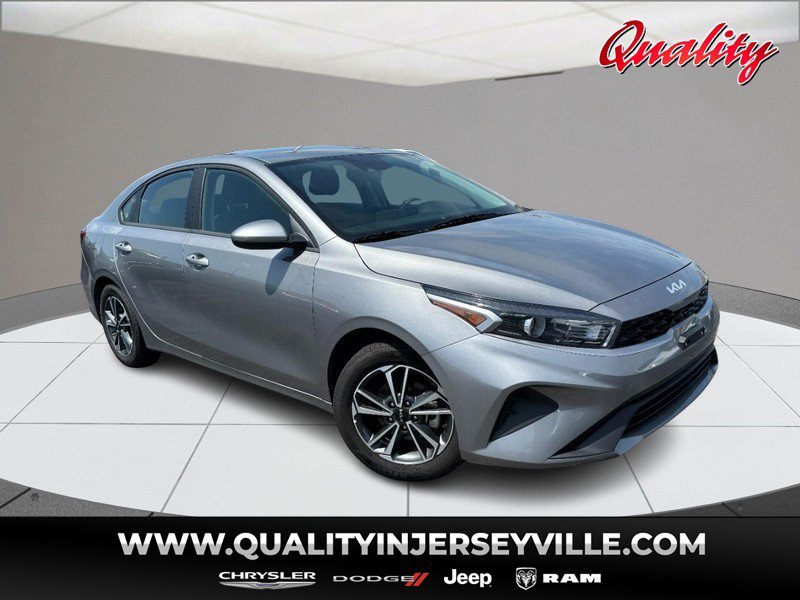 Used 2024 Kia Forte LXS FWD image 1