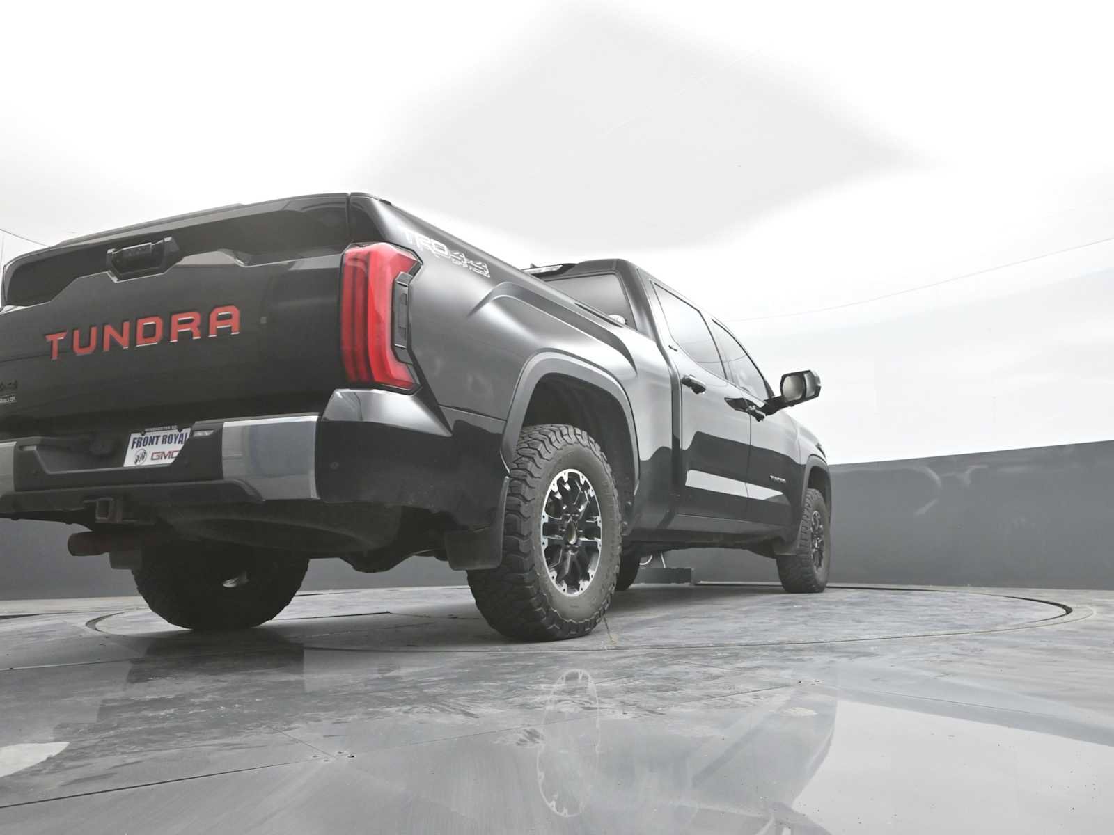 Used 2022 Toyota Tundra SR5 w/ TRD Off-Road Premium Package AWD/4WD image 41