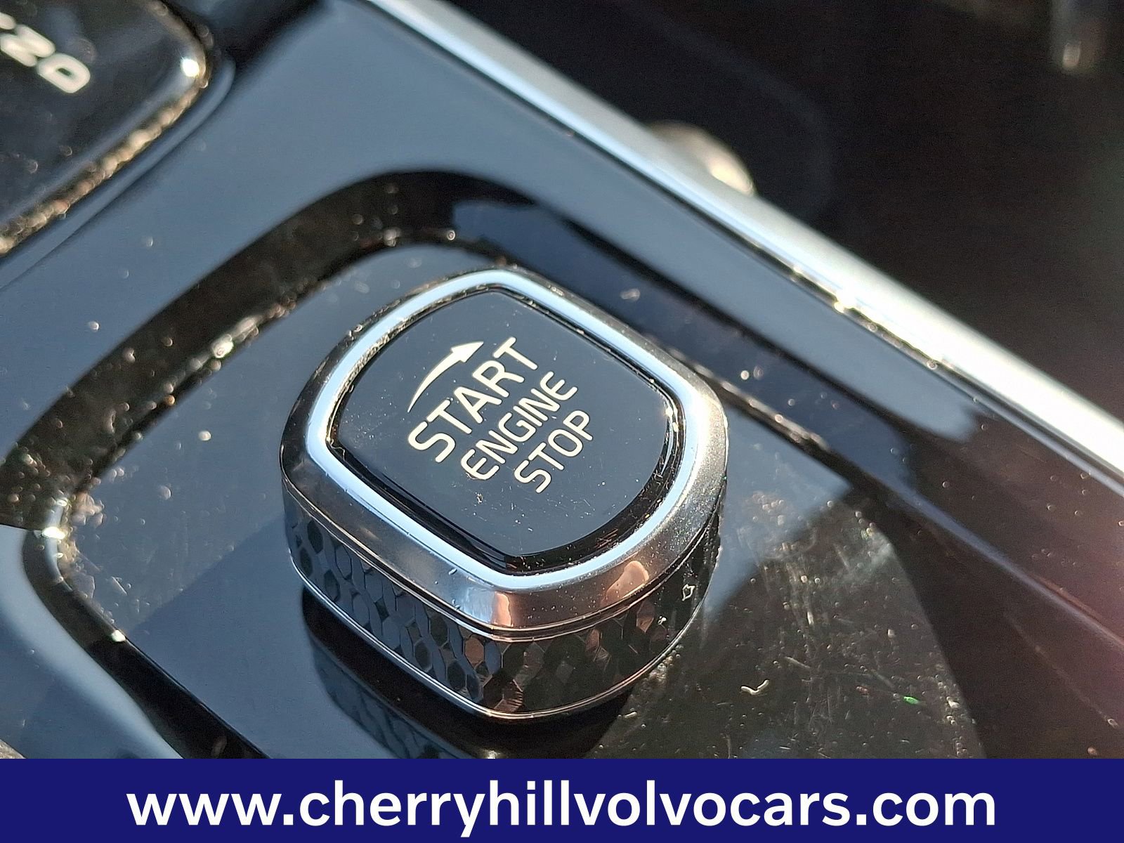 Certified 2023 Volvo XC90 B5 Core w/ Climate Package image 25