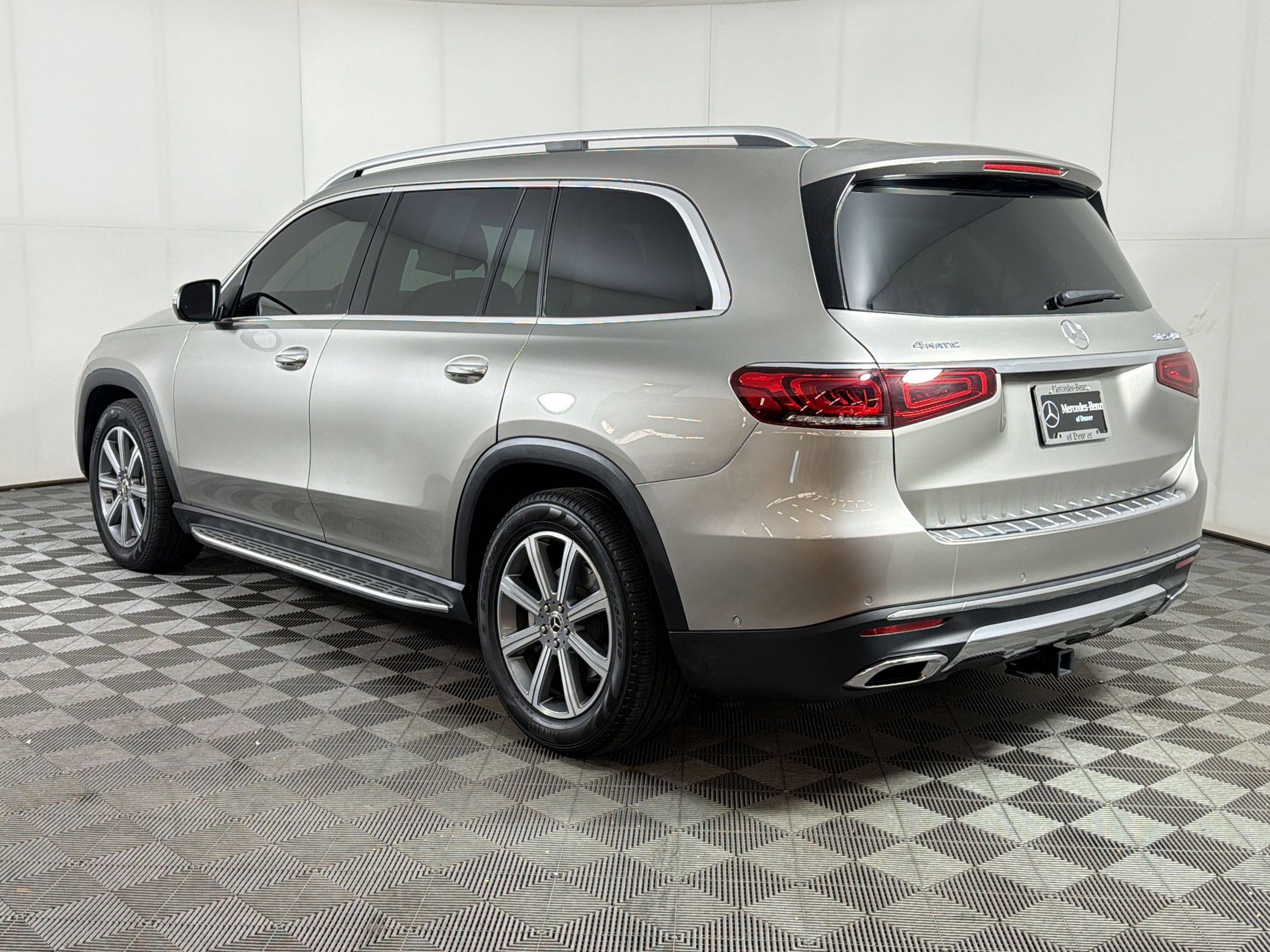 Certified 2020 Mercedes-Benz GLS 450 4MATIC image 3