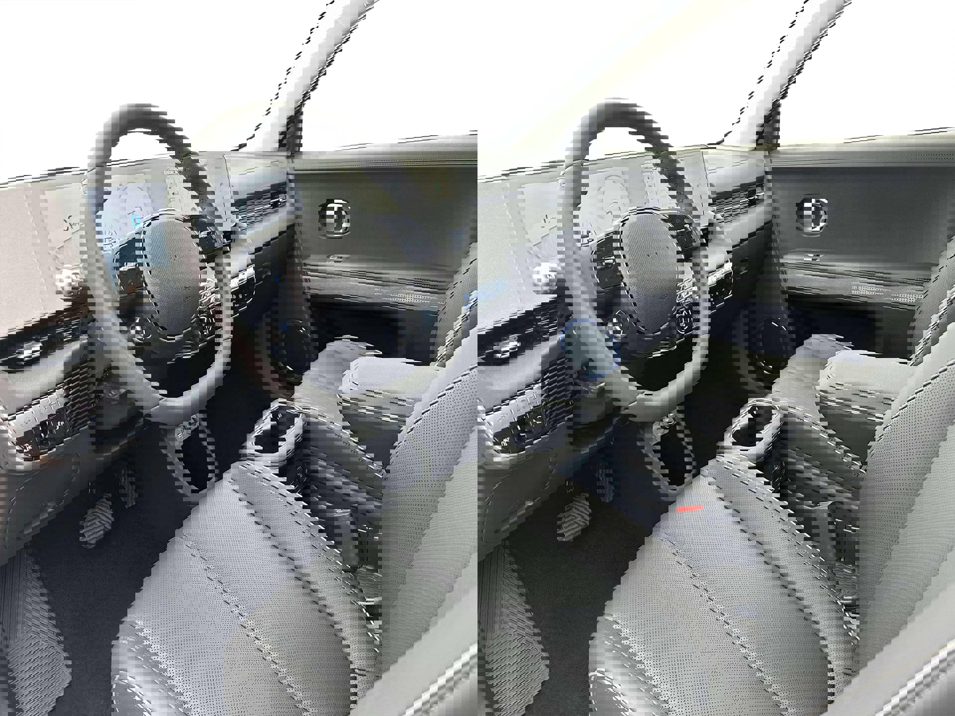 New 2024 Hyundai Ioniq 5 Limited image 14