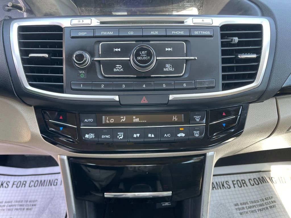 Used 2017 Honda Accord LX image 22