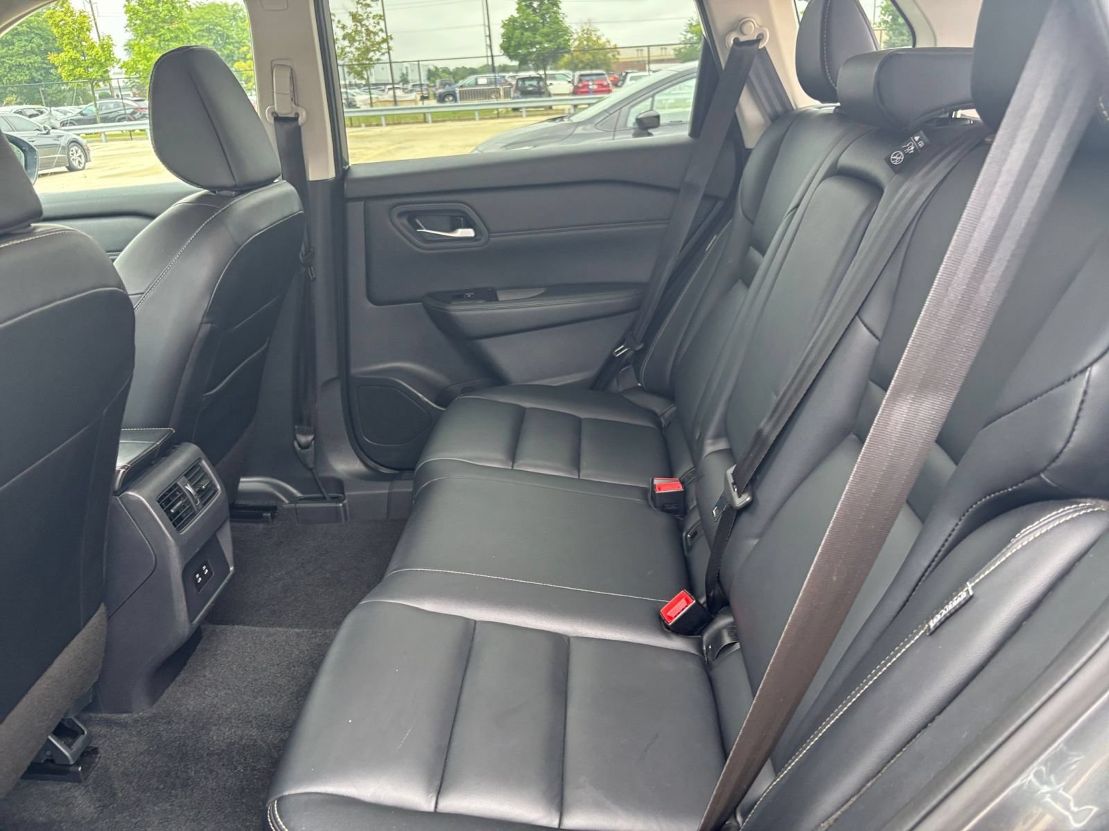 Used 2026 Nissan Rogue SL AWD/4WD image 24