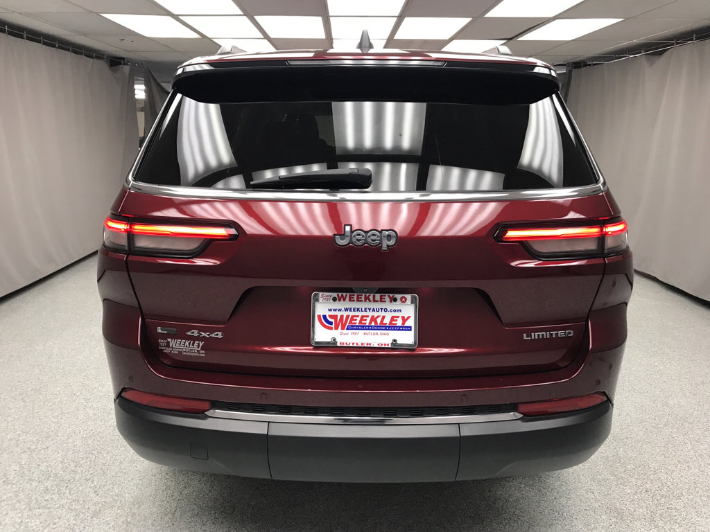 Used 2022 Jeep Grand Cherokee L Limited AWD/4WD image 3