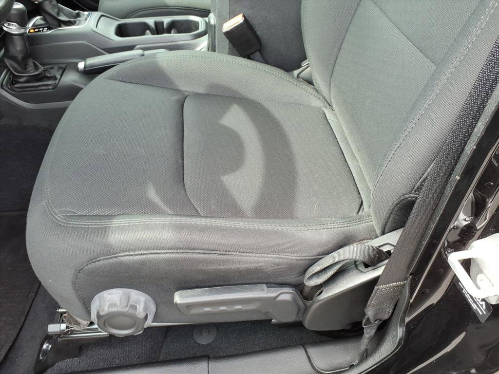 Used 2022 Jeep Gladiator Sport image 25