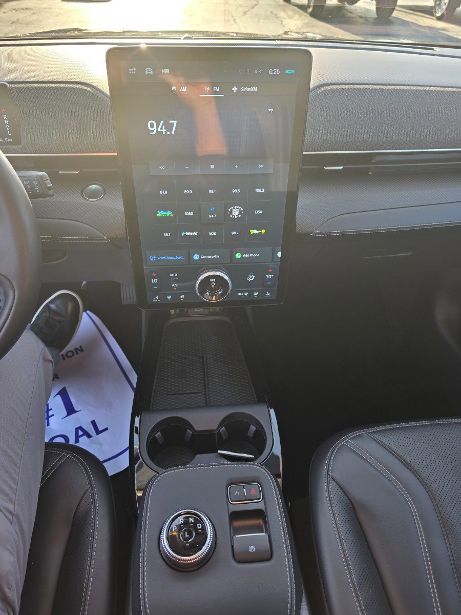 Used 2021 Ford Mustang Mach-E Premium image 15