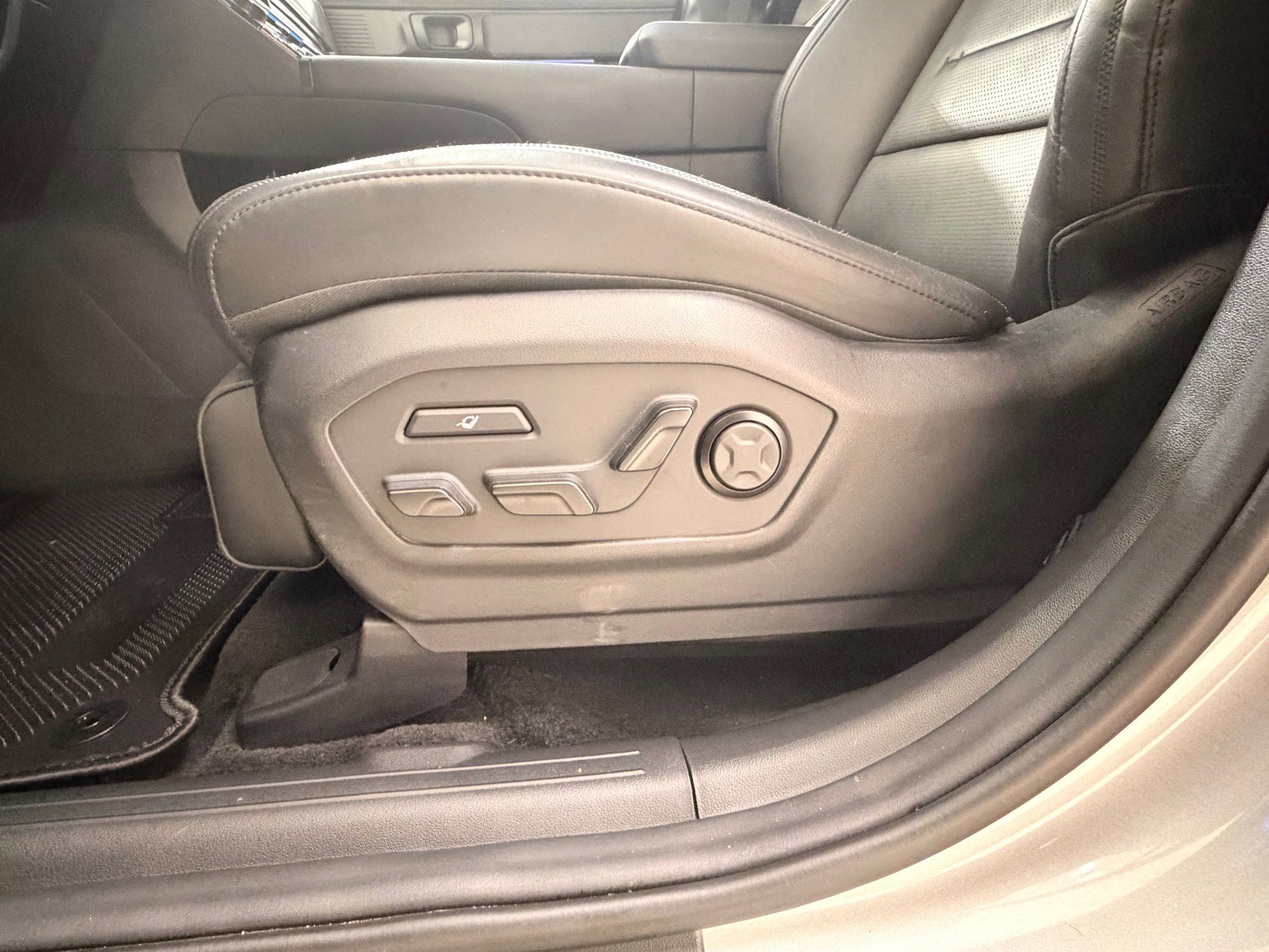 Used 2024 Hyundai Santa Fe Calligraphy image 14