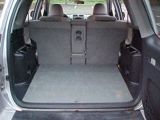 Used 2011 Toyota RAV4 4WD w/ Preferred Premium Pkg image 7