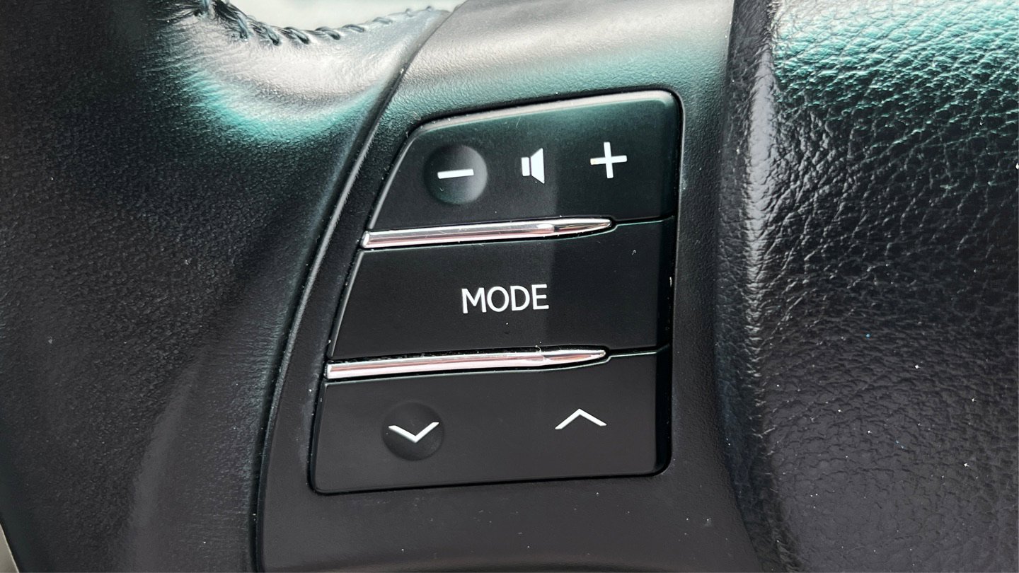 Used 2011 Lexus RX 350 2WD w/ Premium Pkg image 30