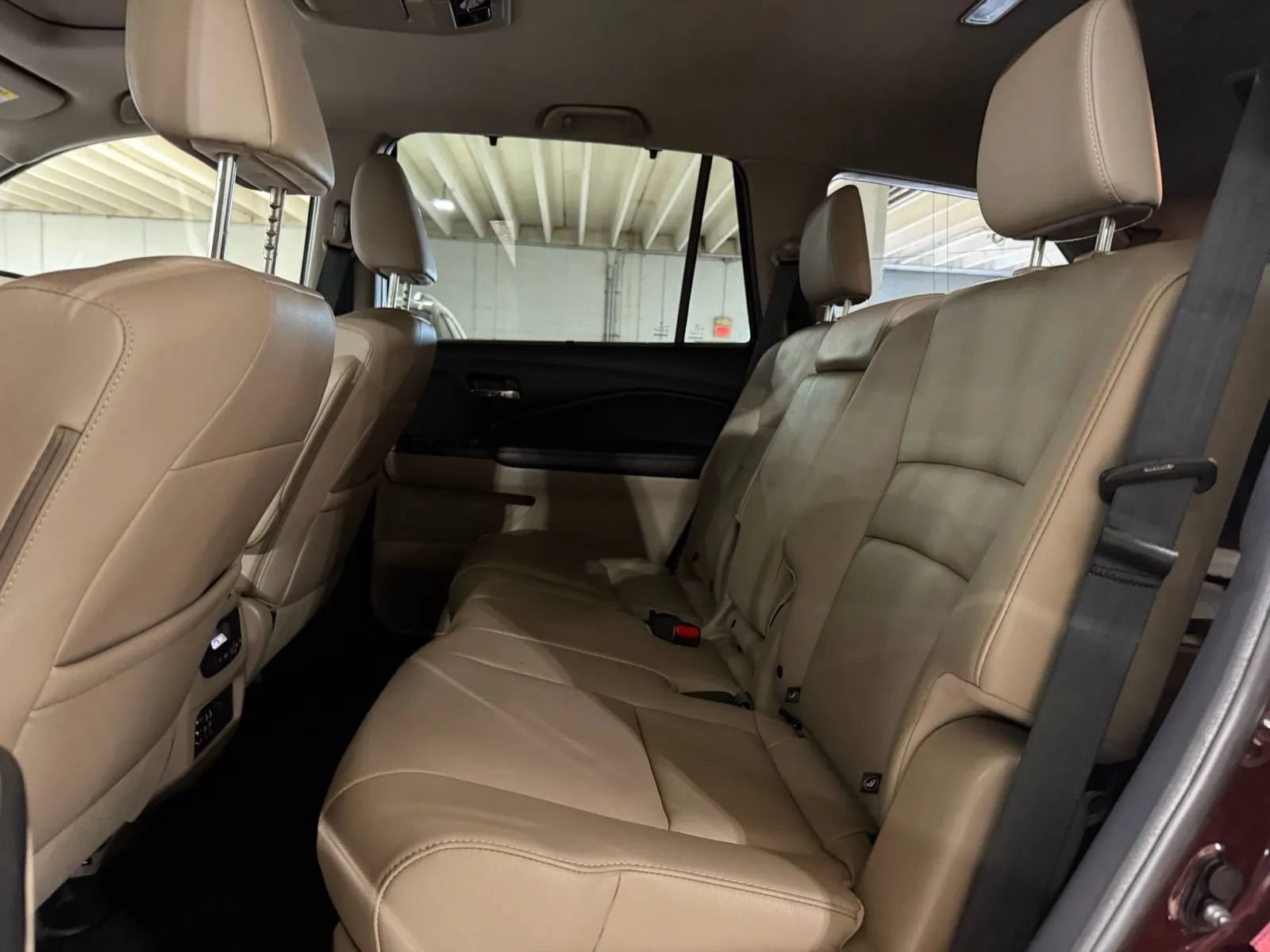 Used 2017 Honda Pilot Touring image 13