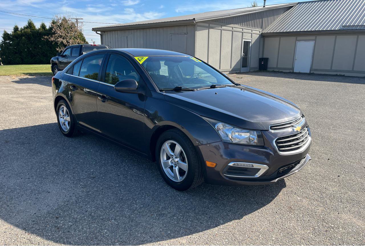 Used 2015 Chevrolet Cruze LT FWD image 7