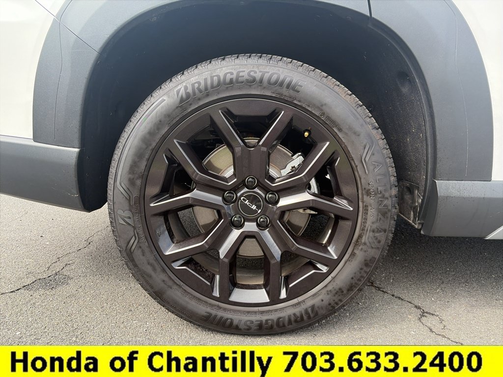 Used 2025 Honda Pilot Touring image 28