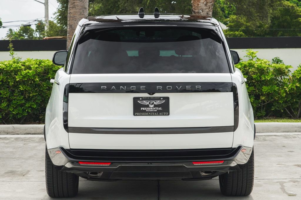 Used 2025 Land Rover Range Rover SE AWD/4WD image 6