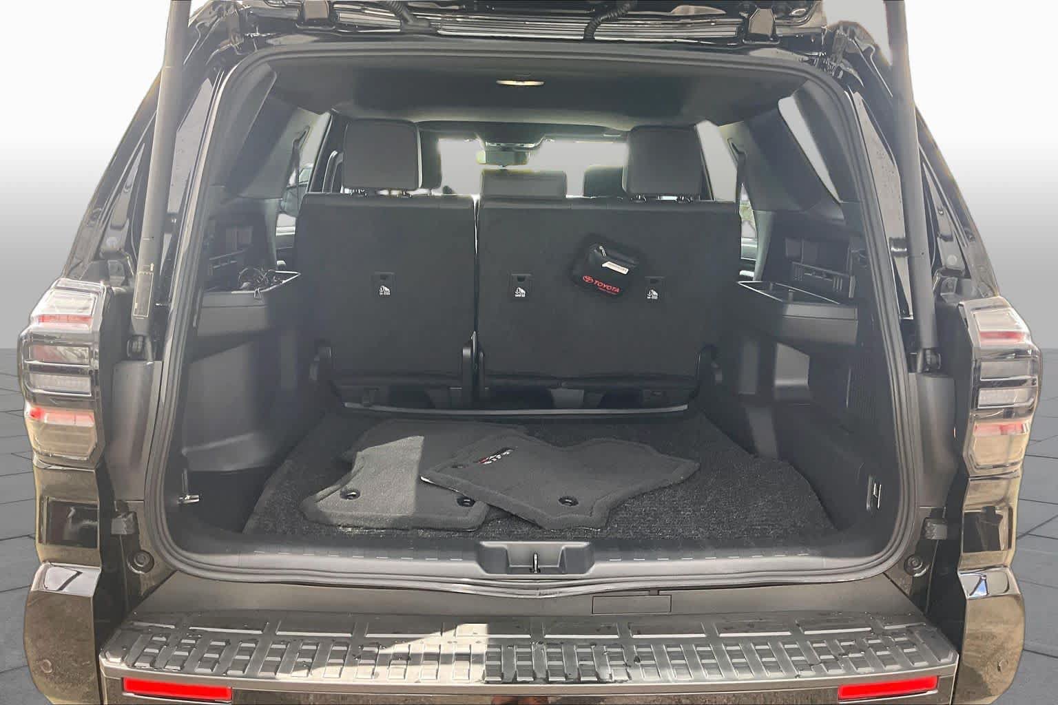 Used 2025 Toyota 4Runner TRD Sport Premium w/ Tow Technology Package AWD/4WD image 36