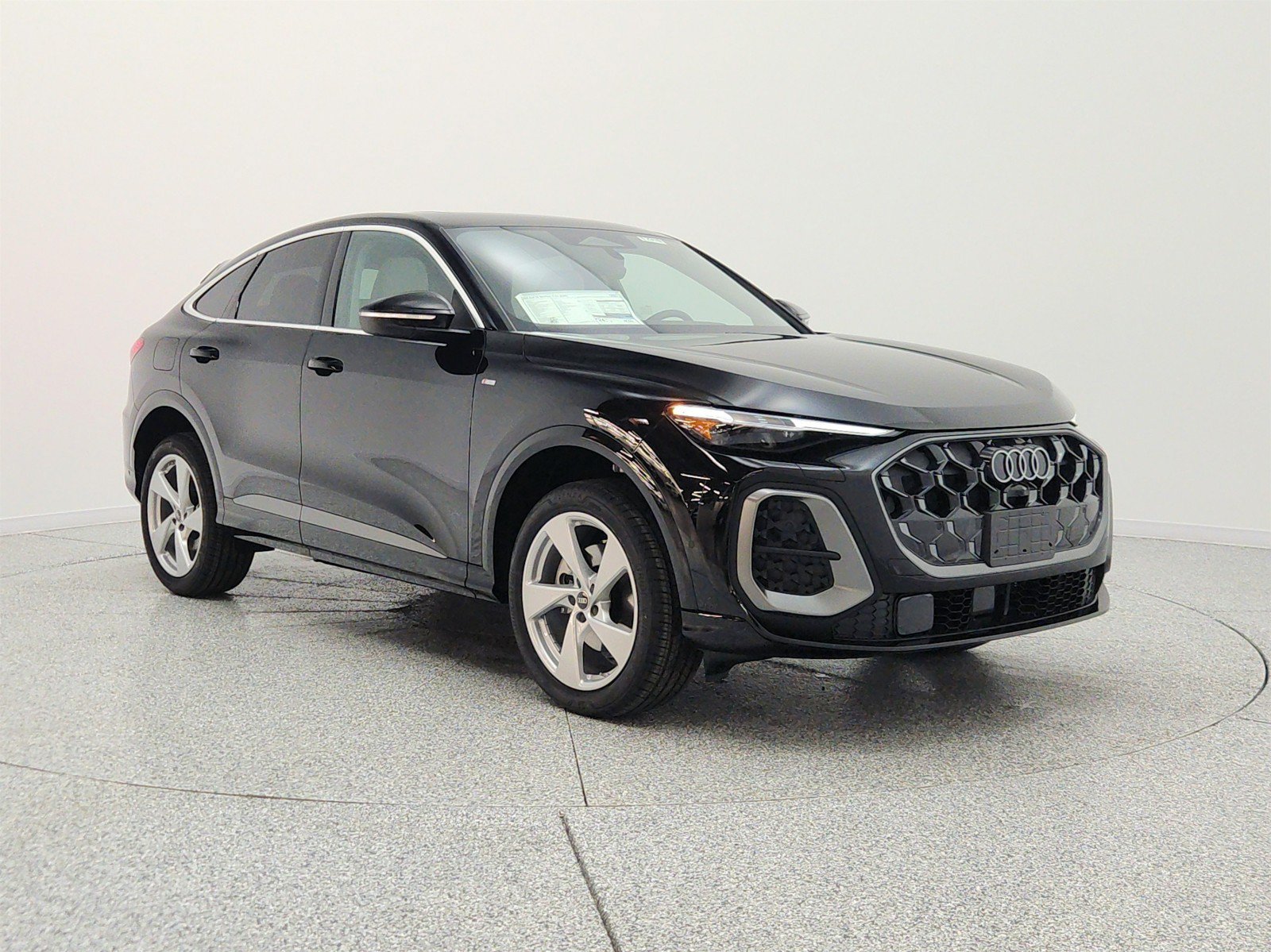 New 2026 Audi Q5 Premium Plus AWD/4WD image 3
