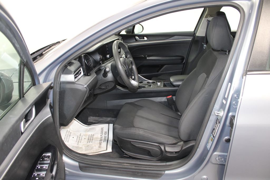 Used 2023 Kia K5 LXS image 18