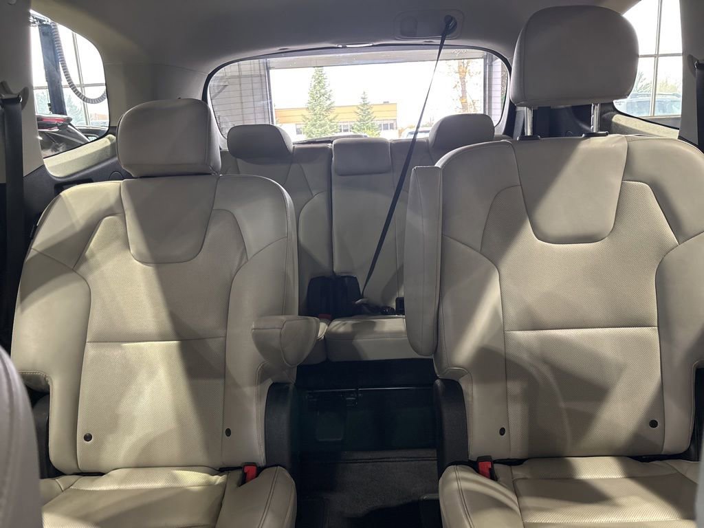 Used 2023 Kia Telluride S w/ S Sunroof Package AWD/4WD image 34