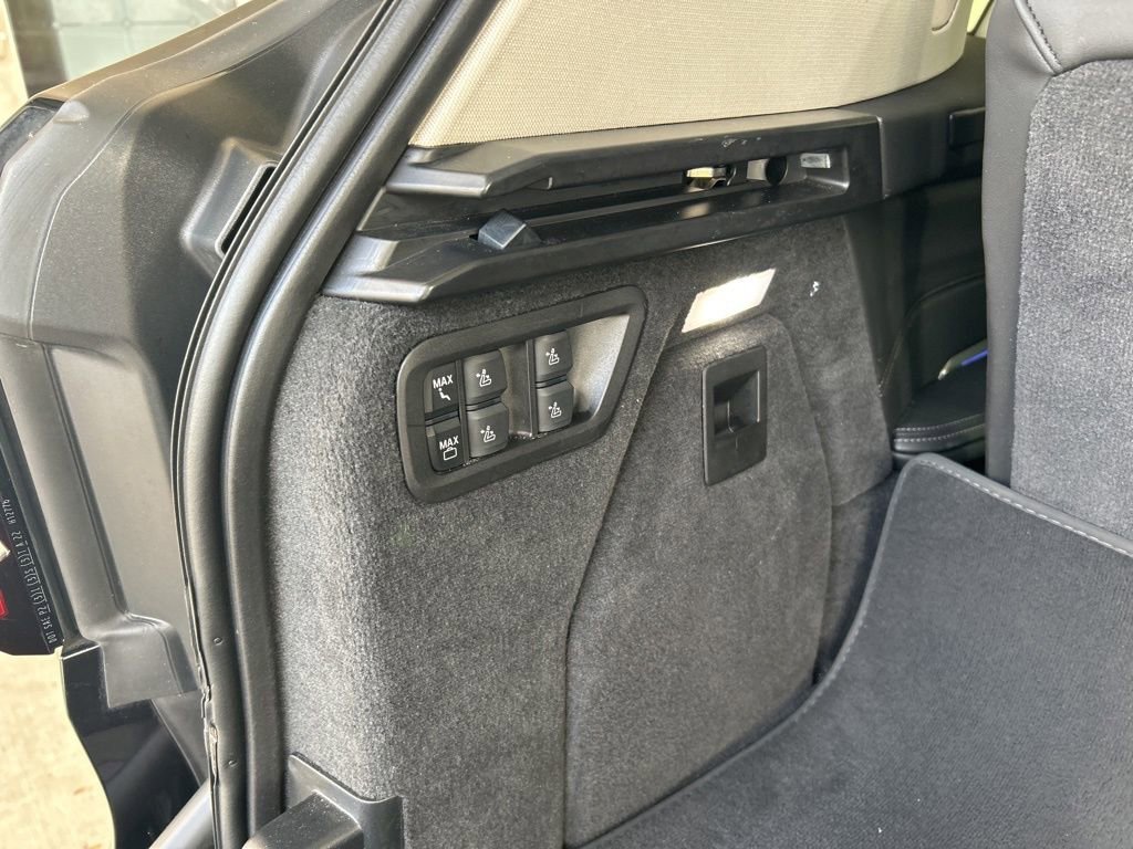 Used 2025 BMW X7 xDrive40i image 44