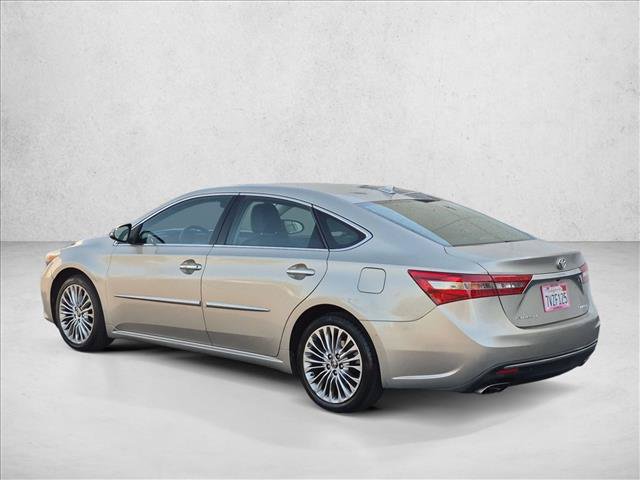 Used 2016 Toyota Avalon Limited w/ Toyota Safety Sense Package FWD image 8