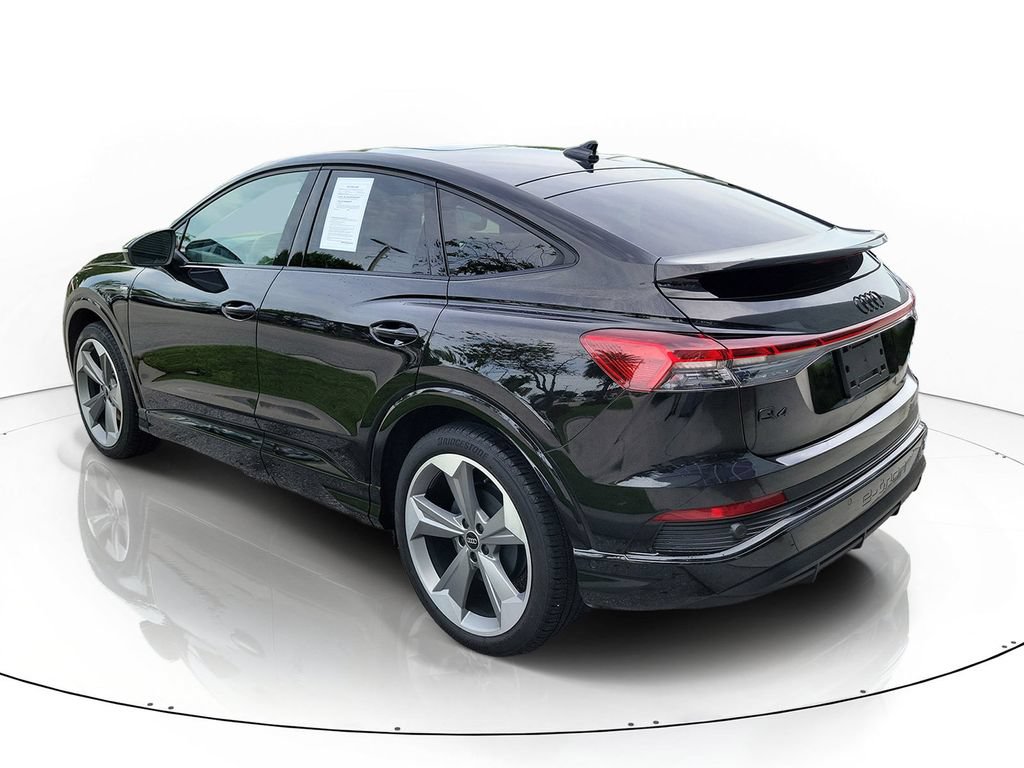 Certified 2024 Audi Q4 e-tron Premium Plus w/ Premium Plus AWD/4WD image 3